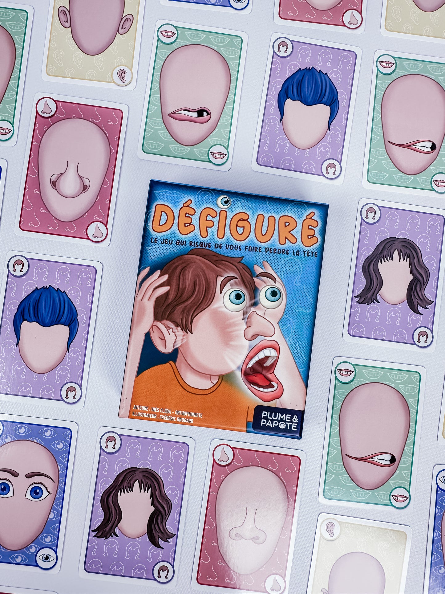 DÉFIGURÉ
